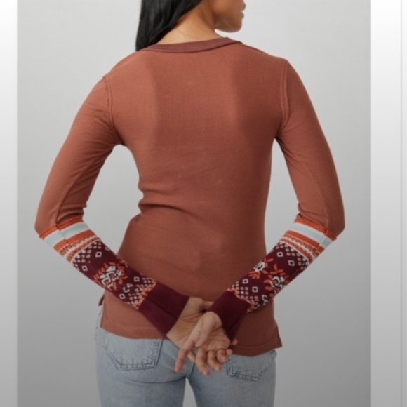 Free People Mikah Layering Cuff Thermal in Autumn size XL - Picture 2 of 7